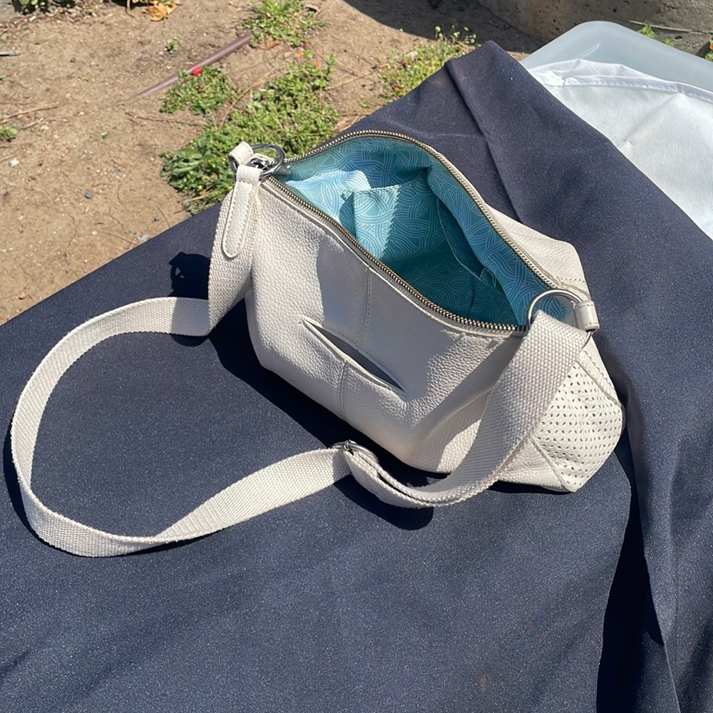 Beautiful purse for a day in town